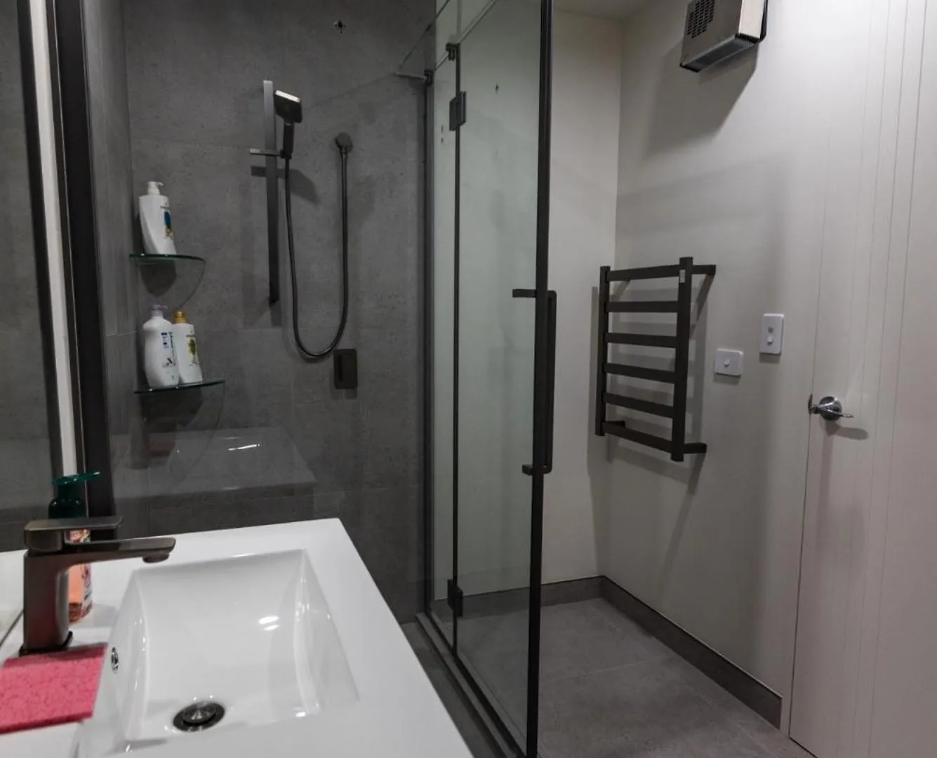 New Central Stay Near Christchurch Best 0*,